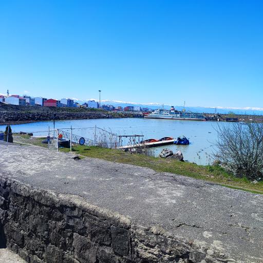 عکس اسکله کشتی مسافربری میرزا کوچک خان