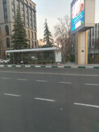 عکس ایستگاه اتوبوس کاووسی فر