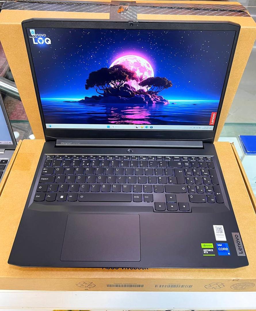 عکس کامپیوتر فرا۲۰ 