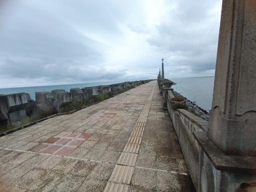 عکس اسکله کشتی مسافربری میرزا کوچک خان