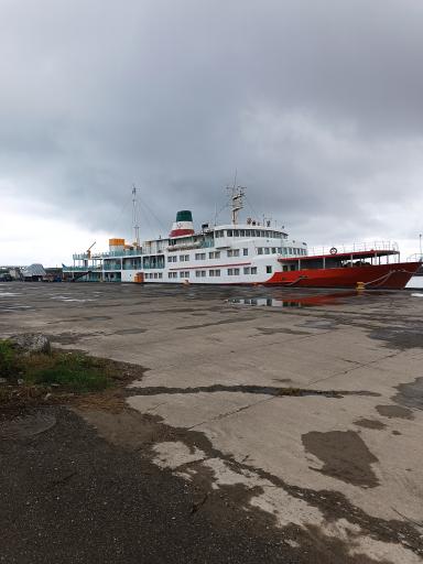 عکس اسکله کشتی مسافربری میرزا کوچک خان