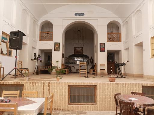 عکس هتل سنتی مهر یزد