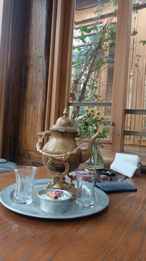 عکس رستوران عمارت قاجاریه