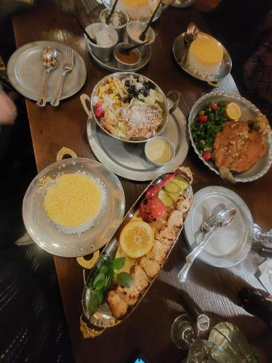 عکس رستوران عمارت قاجاریه