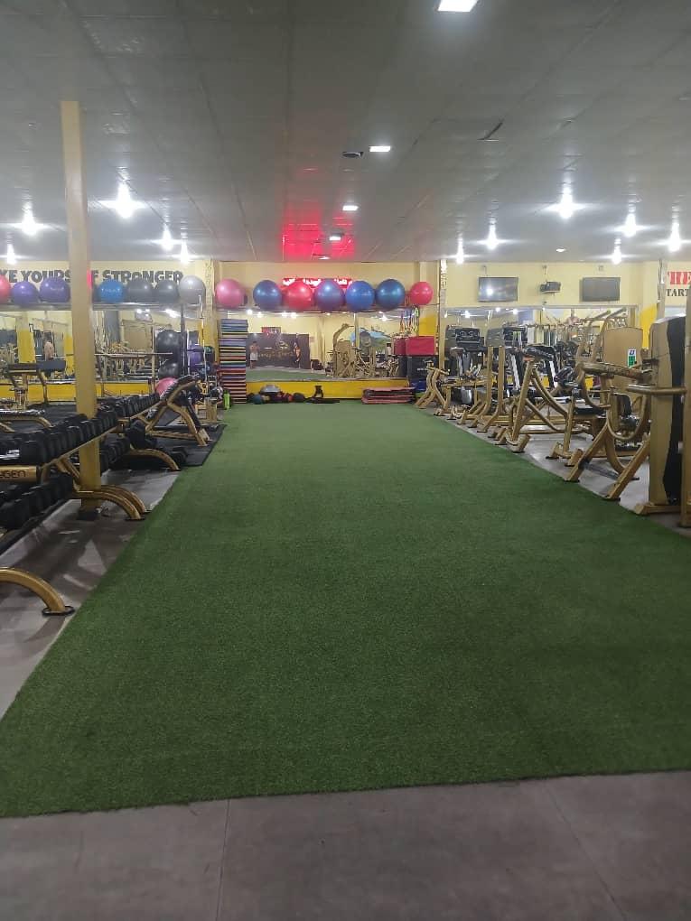 عکس باشگاه بدنسازی ستاره سهیل