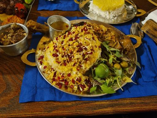 رستوران عمارت قاجاریه