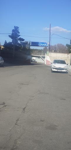 عکس هنرستان پسرانه فنی شهدای هنرجو