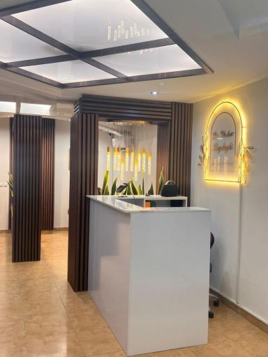 عکس درمانگاه تخصصی پوست و موی یاشار