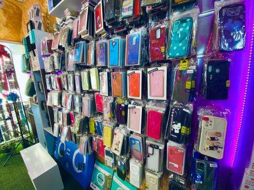 عکس موبایل icmax