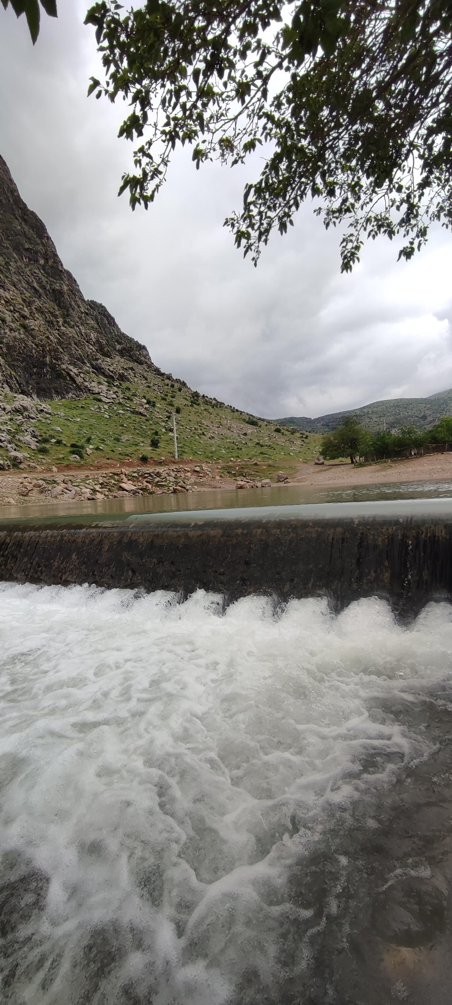عکس سراب بزرگ نجوبران