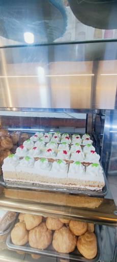 عکس شیرینی سرای بخشان