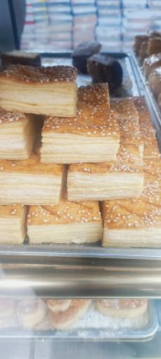 عکس شیرینی سرای بخشان