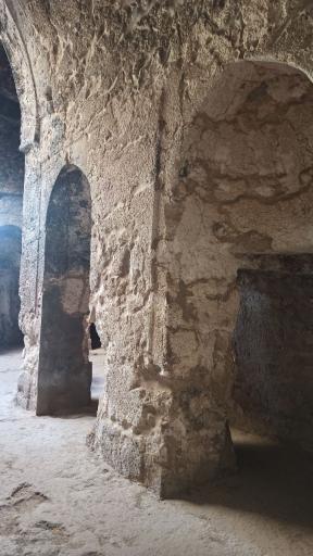 عکس آتشکده آذرخش (مسجد سنگی)