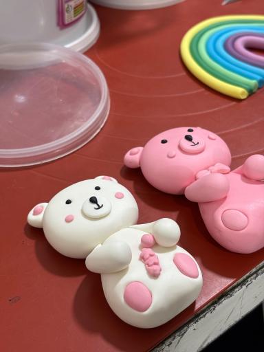 عکس نان و شیرینی دانژه