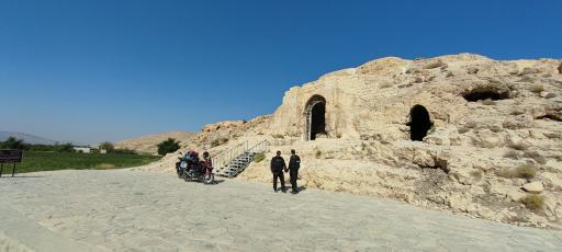 عکس آتشکده آذرخش (مسجد سنگی)