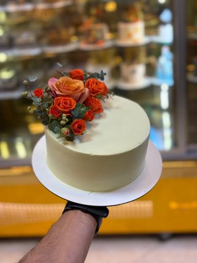 عکس نان و شیرینی دانژه