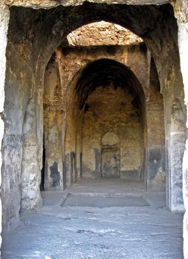 عکس آتشکده آذرخش (مسجد سنگی)