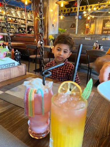 عکس رستوران د ل پ (شعبه پونک)