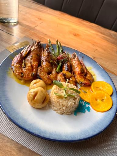 عکس رستوران د ل پ (شعبه پونک)