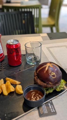 عکس رستوران د ل پ (شعبه پونک)