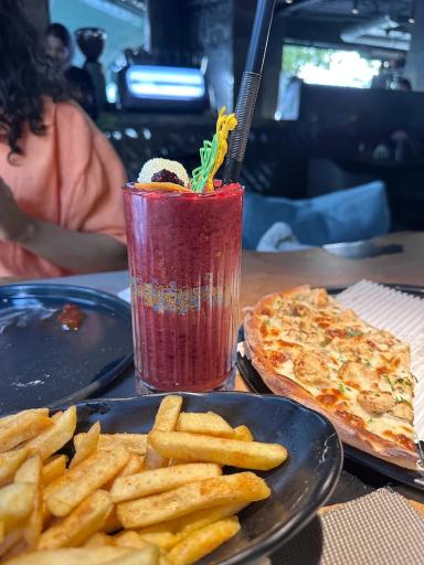 عکس رستوران د ل پ (شعبه پونک)