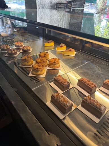 عکس رستوران د ل پ (شعبه پونک)