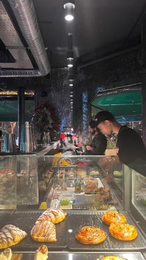 عکس رستوران د ل پ (شعبه پونک)