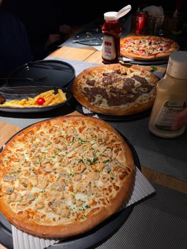 عکس رستوران د ل پ (شعبه پونک)