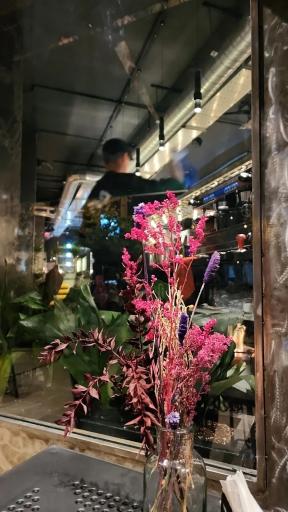 عکس رستوران د ل پ (شعبه پونک)