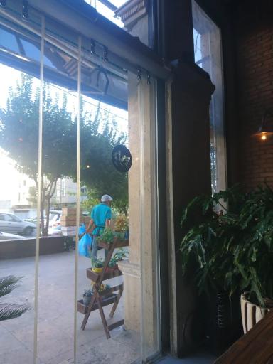 عکس رستوران د ل پ (شعبه پونک)