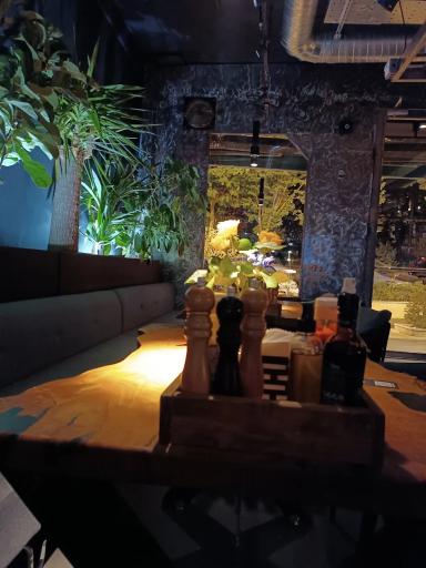 عکس رستوران د ل پ (شعبه پونک)