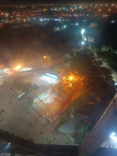 عکس چرخ و فلک