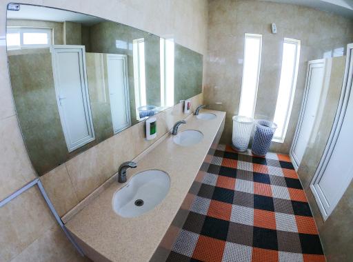 عکس کلوپ ۵ ستاره مارینا کیش