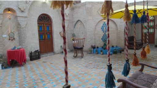 عکس هتل سنتی انگورزاده