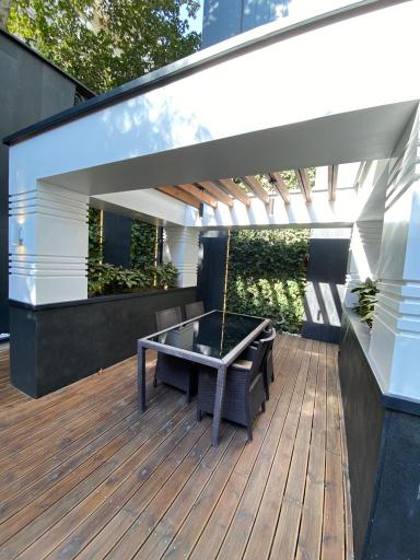 عکس برج سوپر مدرن تمپورال 