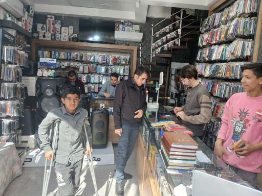 عکس دنیای گارد و موبایل آریایی