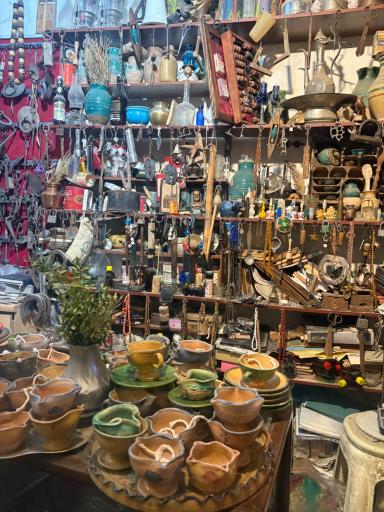 عکس آنتیک سرای فانوس