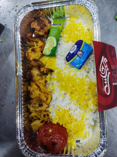 عکس تهیه غذای مجلسی (کترینگ مجلسی)