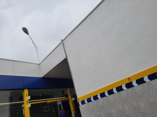 عکس نمایندگی ایران خودرو 2041  آقاجان