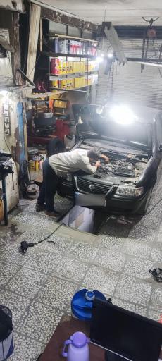 عکس تعویض روغن بهروز