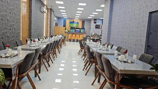 عکس رستوران و تهیه غذای ۲۰