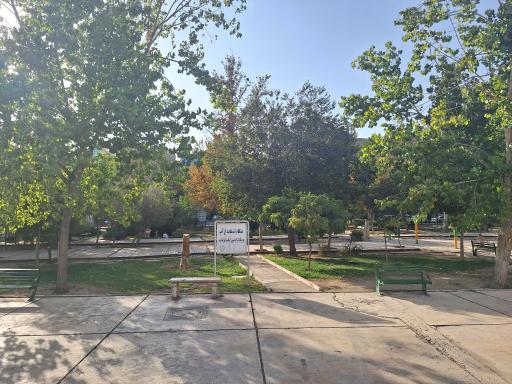 عکس کتابخانه 15 خرداد