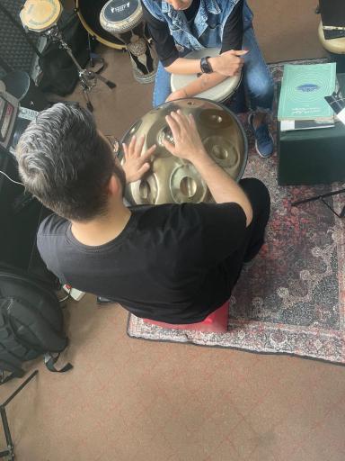 عکس آموزشگاه موسیقی فرهت