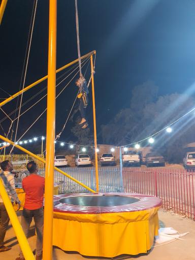 عکس شهربازی جهرم (لونا پارک)