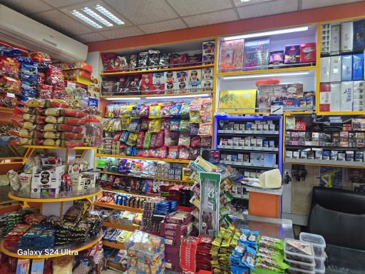 عکس هایپر مارکت رضوان