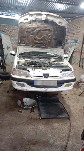 عکس تعمیرگاه مکانیکی غلام