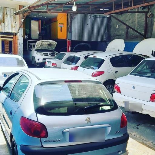 عکس تعمیرگاه تخصصی جعبه فرمان رستمی