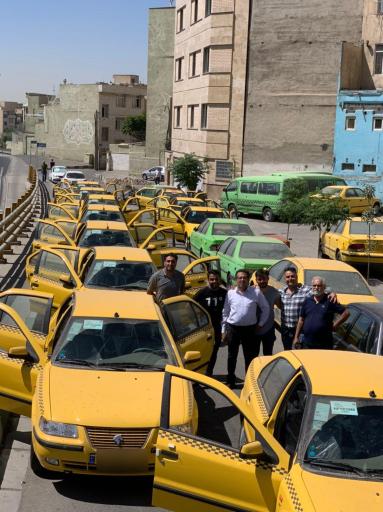 عکس مرکز خرید و فروش تاکسی (تاکسیدار)