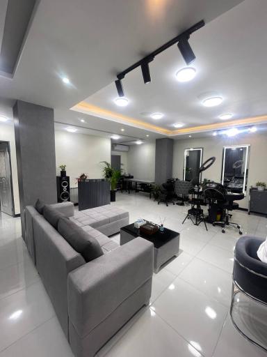 عکس مرکز میکروبلیدینگ مینا سلمانی