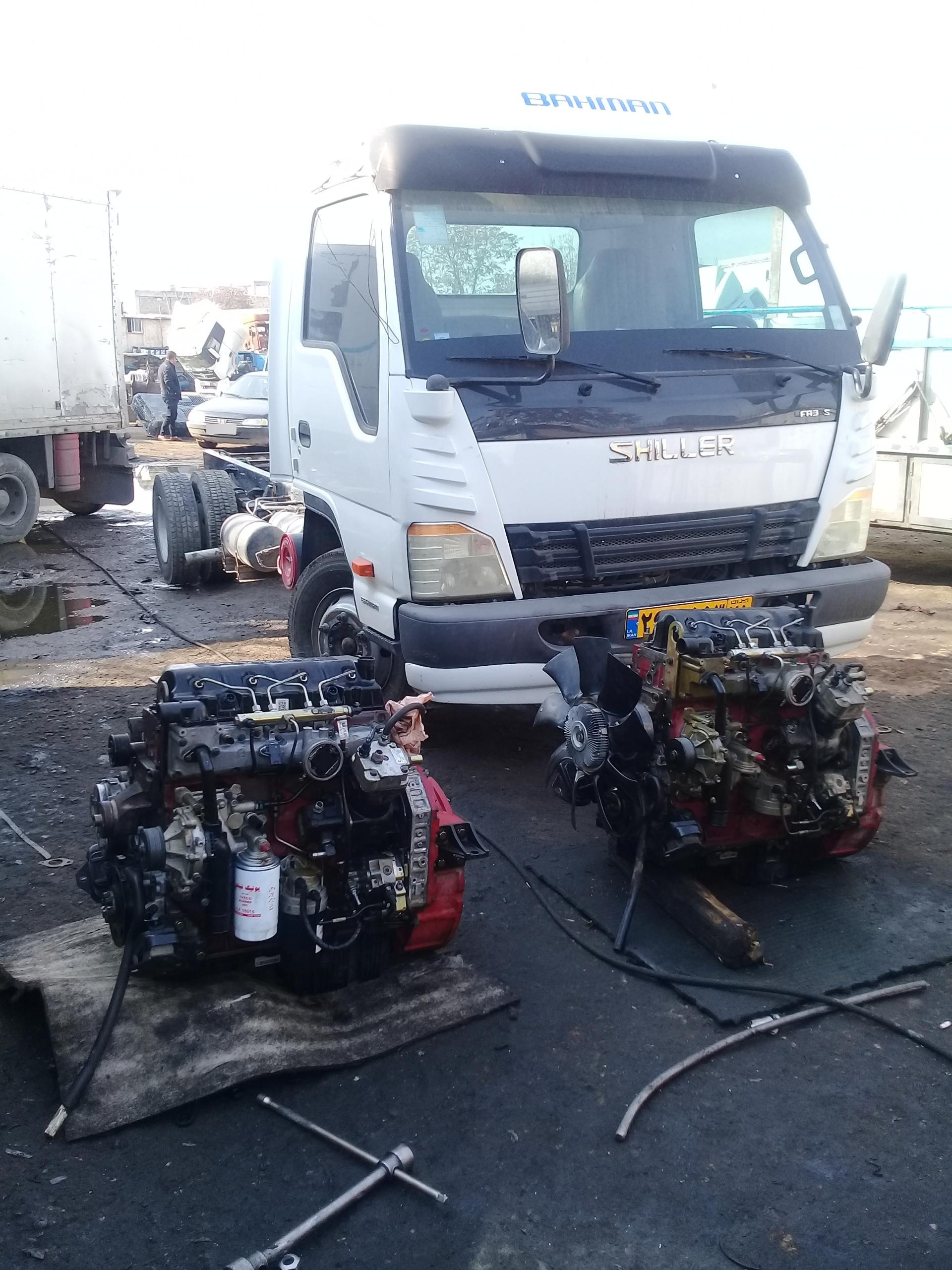 عکس مکانیکی رضا سلماسی